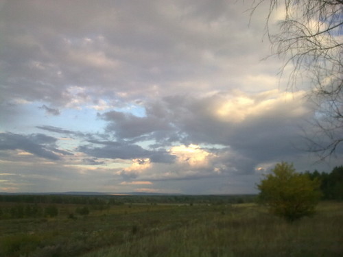 Небесная синь.