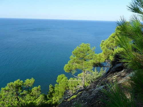 Море