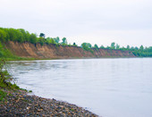 Река