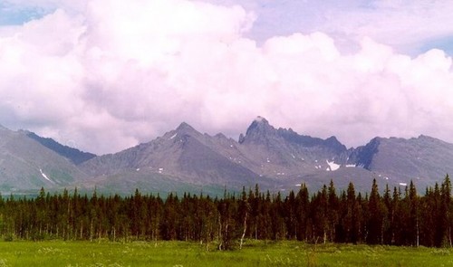 горы