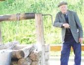 Филиппыч у колодца