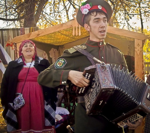 Гарно спевает