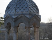 беседка перед центральным входом в усадьбу фон Дервиза