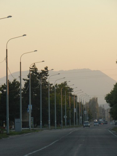 Дорога в ст.Северскую, вид на гору Собер.