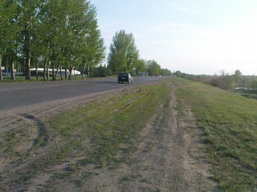 Дорога вдоль города
