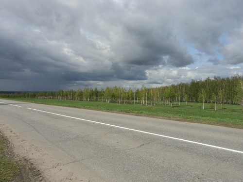 Дорога перед дождем