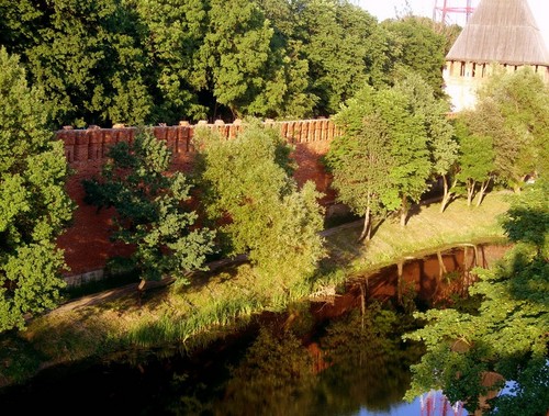 КРЕПОСНАЯ СТЕНА С ЧЕРТОВОГО КОЛЕСА. было страшно и высоко...