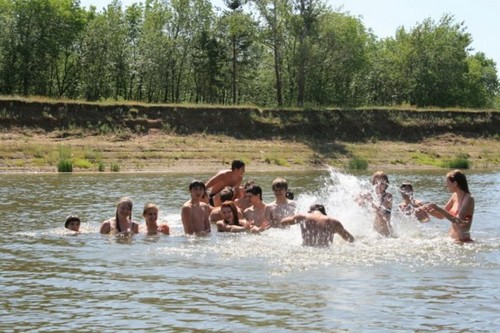 Дружный отдых однаклассников
