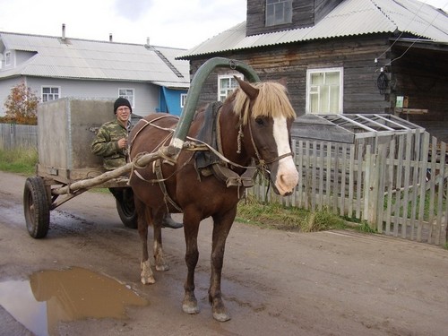 А у нас хлеб возят так! А увас?