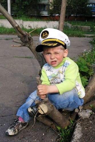Бросил якорь.