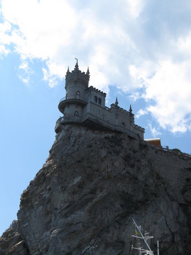 ласточкино гнездо
