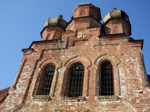 Старинная церковь