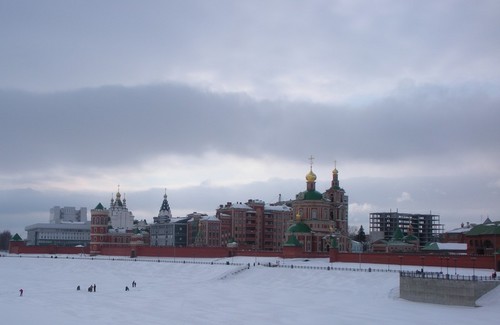 Город наш хорошеет день за днем