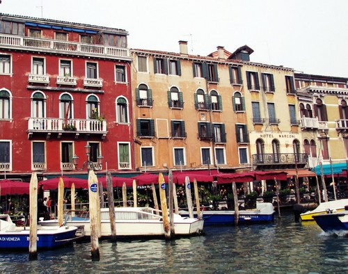 Яркая Венеция