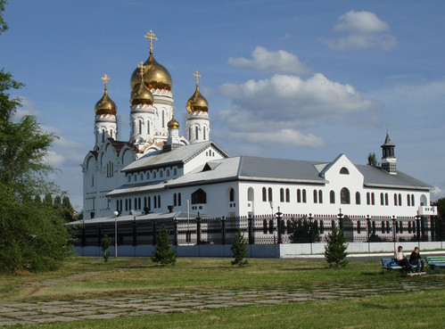 Храм